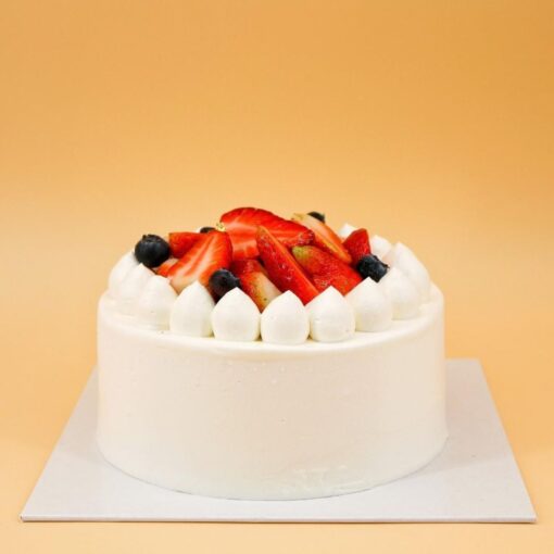 6" Strawberry Yogurt Cake